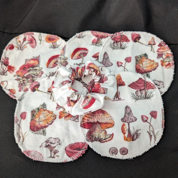 Hand Crafted Other - Hand Crafted Set Of 5 Mushroom Print Face Cloths With Scrunchie